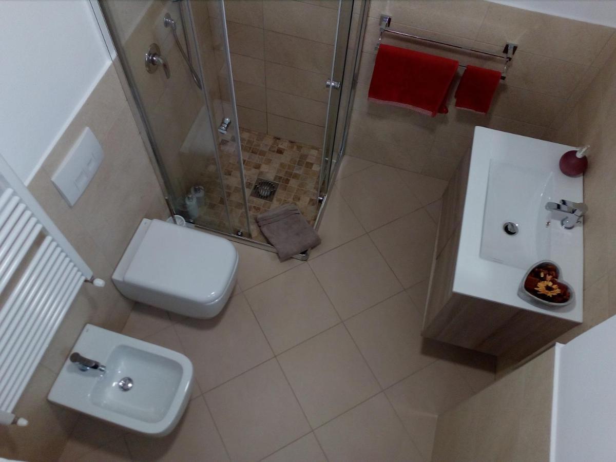 דירות בראשוב Casa Bologna מראה חיצוני תמונה